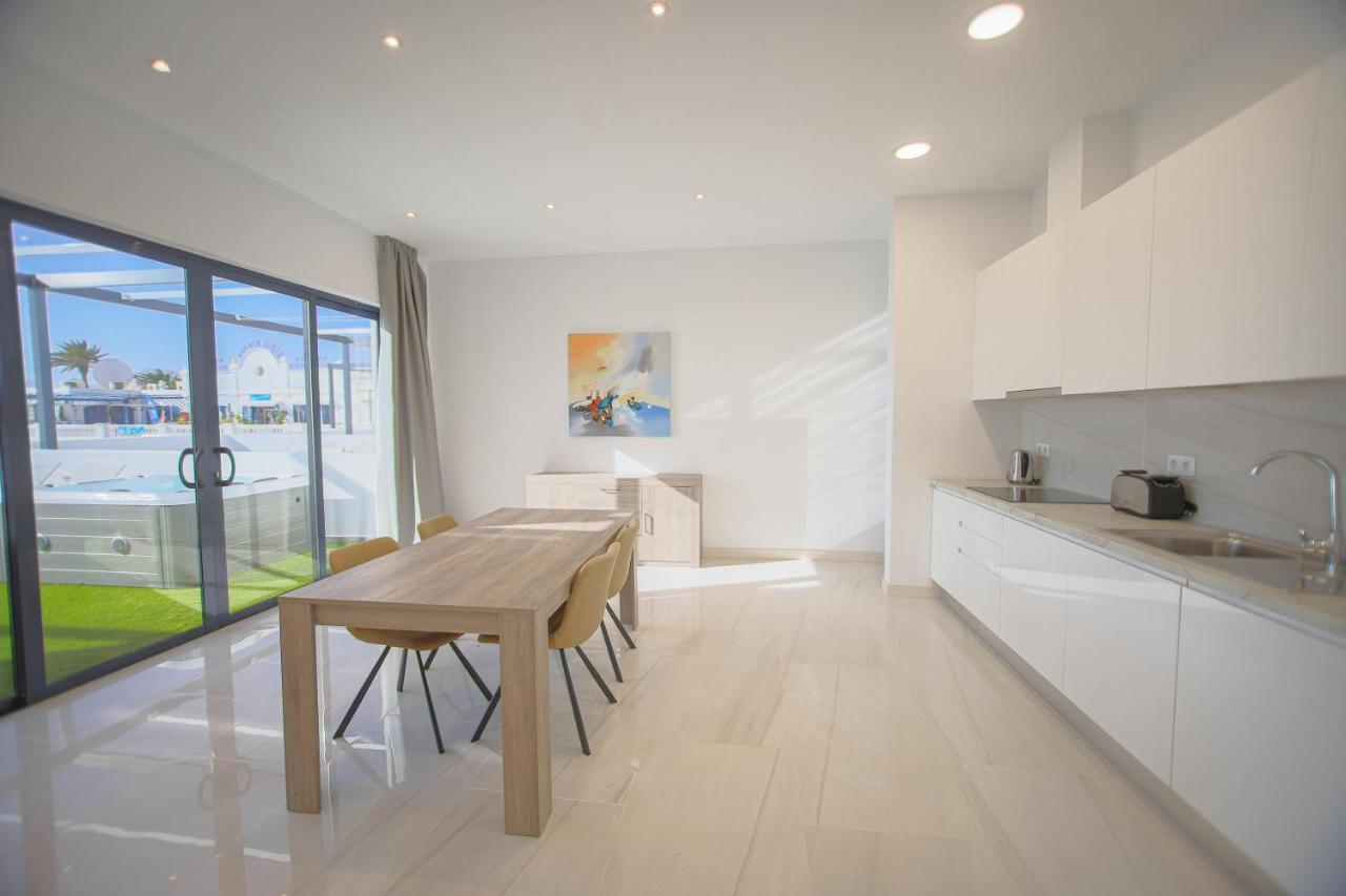 Atlantico Plaza Suite 6A - 2 Beds - 2 Baths Puerto del Carmen  Exteriér fotografie